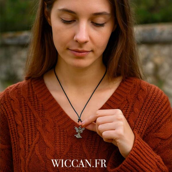 Collier Ange sehalliah